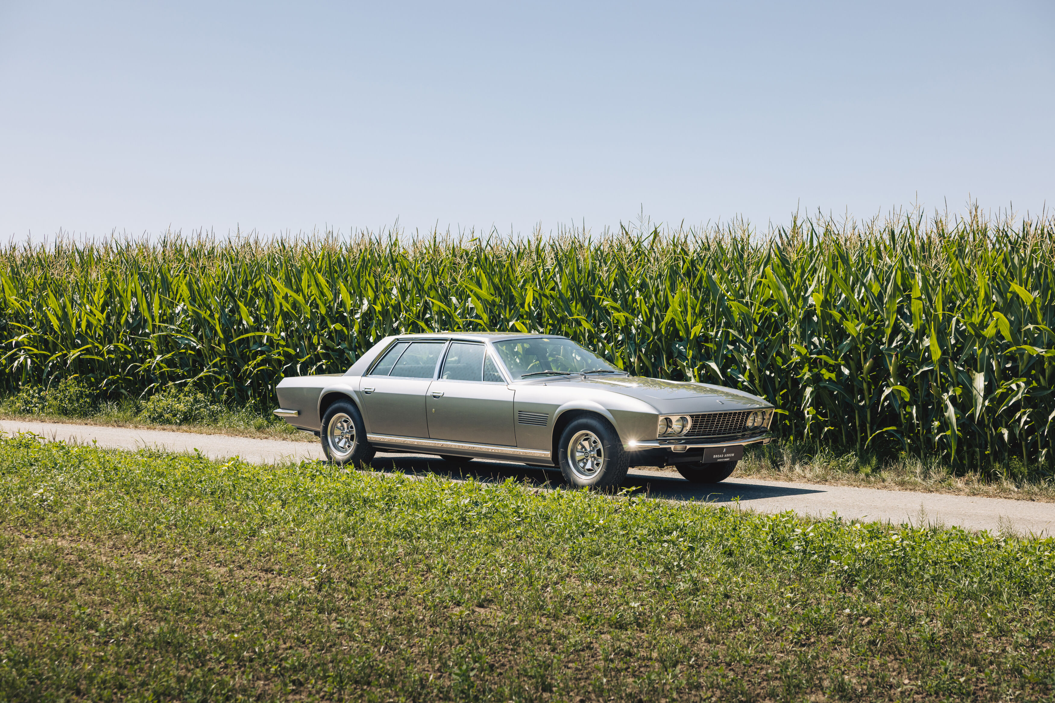 Sveitsisk luksus: 1975 Monteverdi High Speed 375/4 er &eacute;n av kun 30 produserte eksemplarer av den sveitsiske luksuslimousinen. Foto: Broad Arrow Auctions